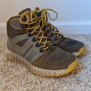 Helly Hansen Hiking Boots